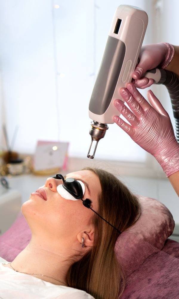 Lumecca Peak IPL: Advanced Skin Rejuvenation for Clearer, Brighter Skin